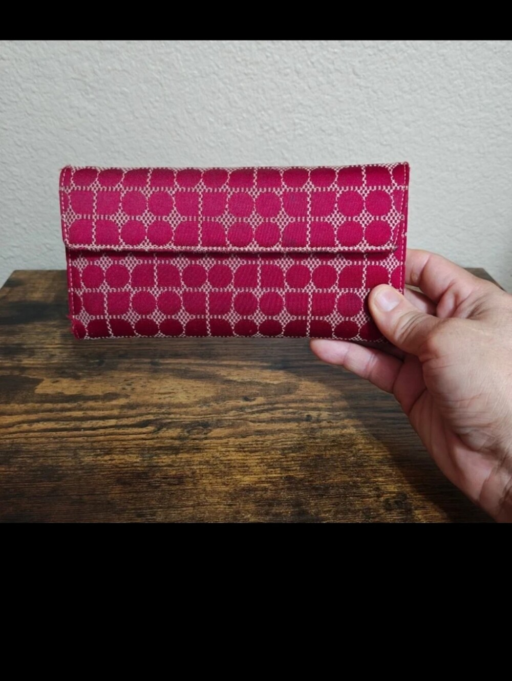 Early 2000s Red/Burgundy Color Kate Spade New York "Noel" Jacquard Flap Wallet. - Picture 2 of 12